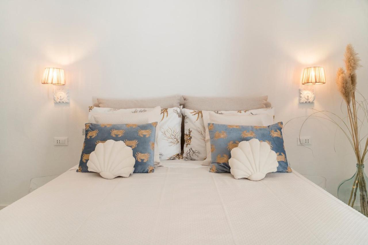 Valu Bed & Breakfast Carloforte  Bagian luar foto