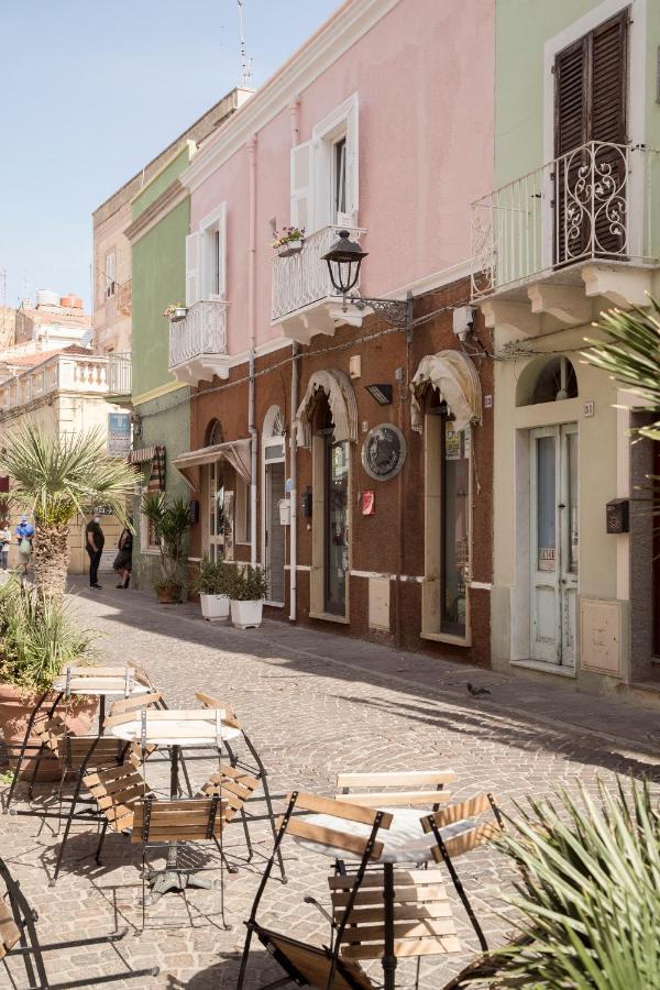 Valu Bed & Breakfast Carloforte  Bagian luar foto